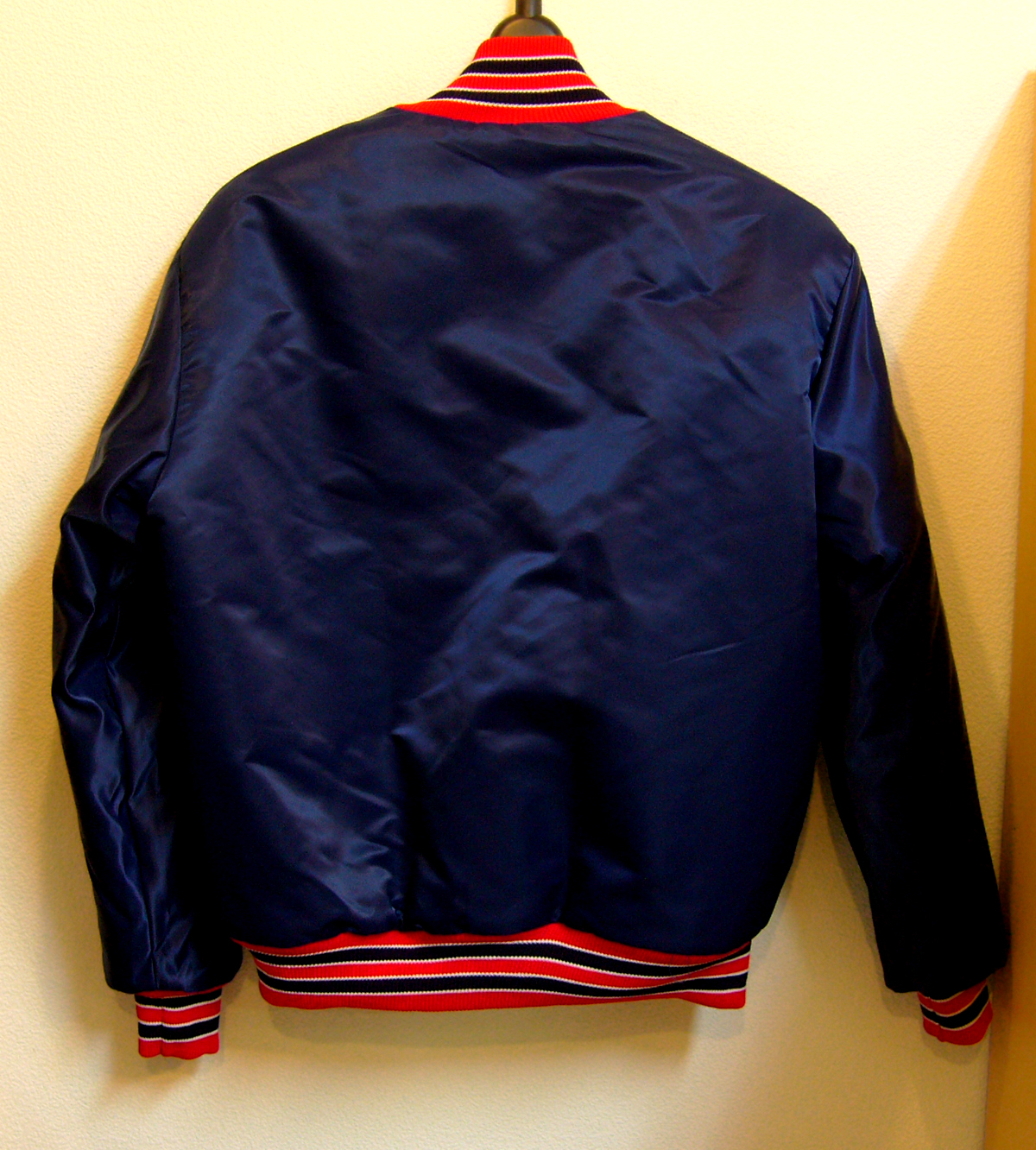 SATINNAVYBACK08